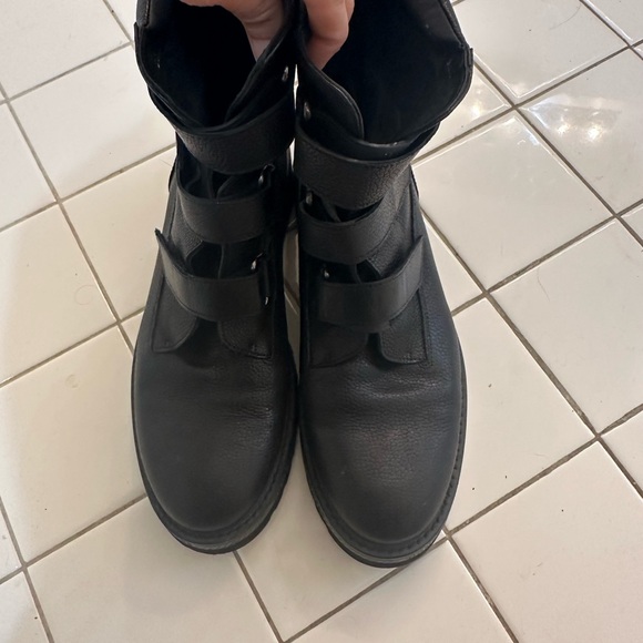 Homer combat boot, black leather size 8 - Picture 2 of 4